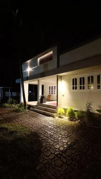 Villa Avni, A Beach Side Family Retreat Nīleshwar